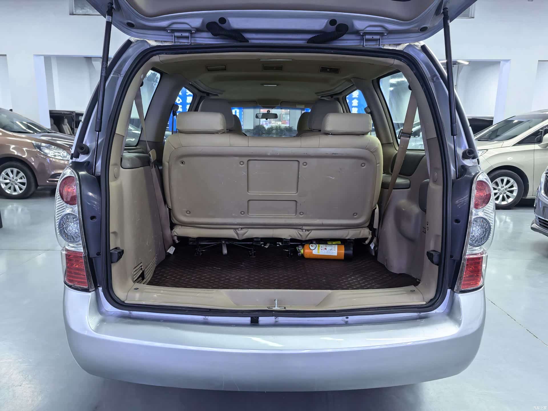 Buick GL8, 2014 14
