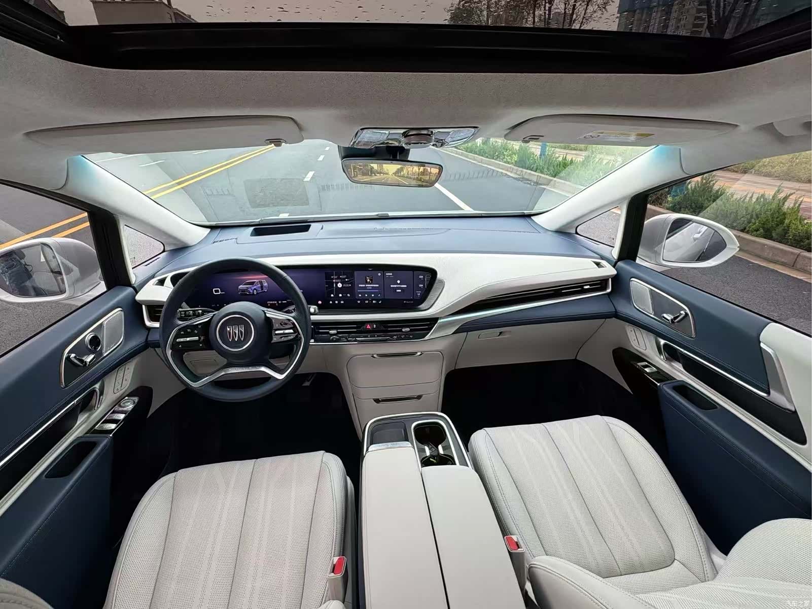 Buick Century, 2023 21