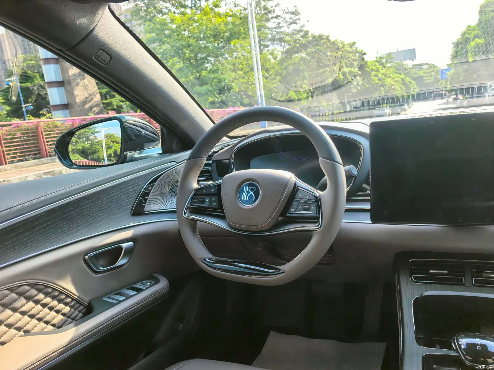 BYD Han, 2023 8