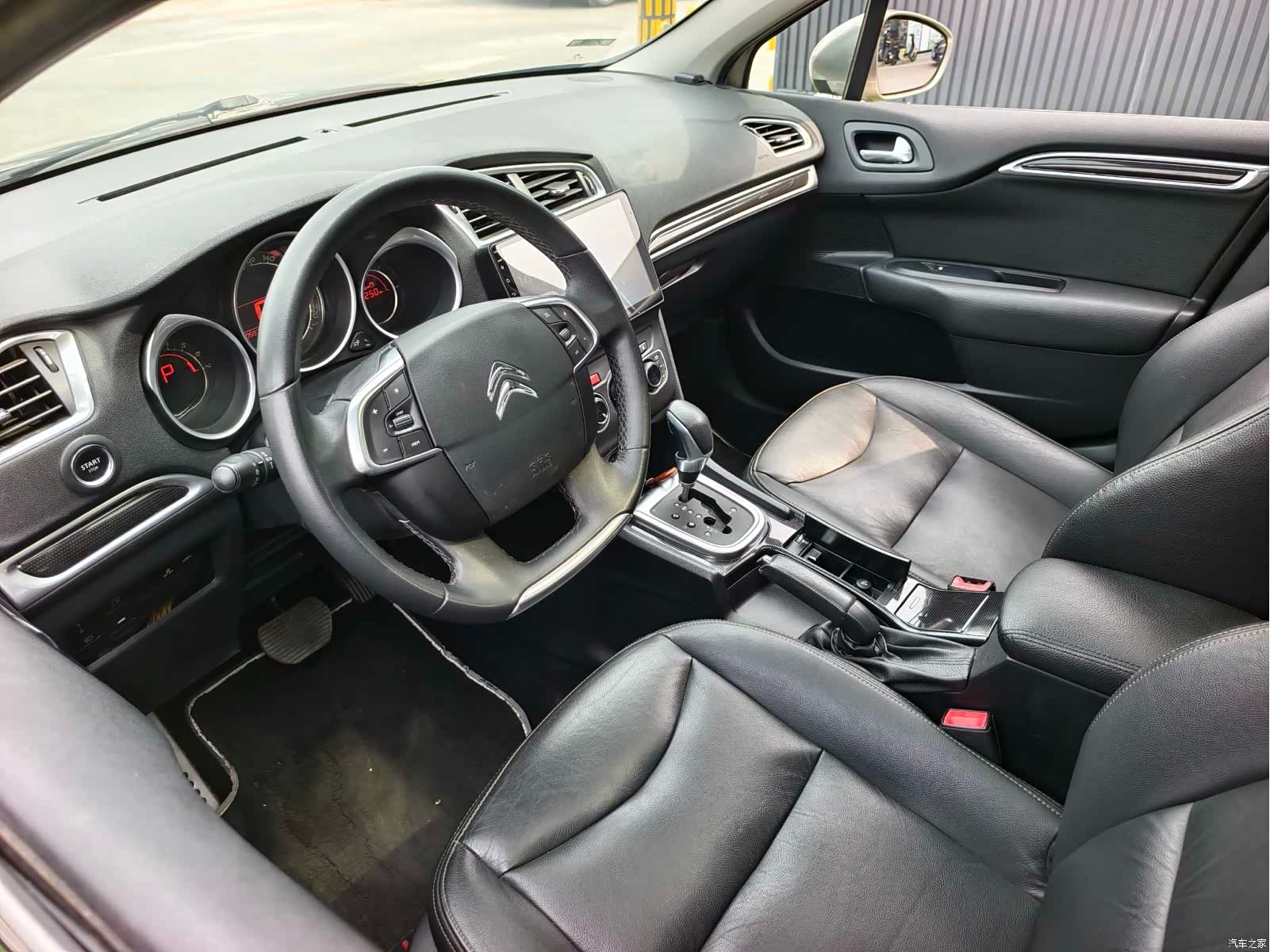 Citroen C4, 2014 9