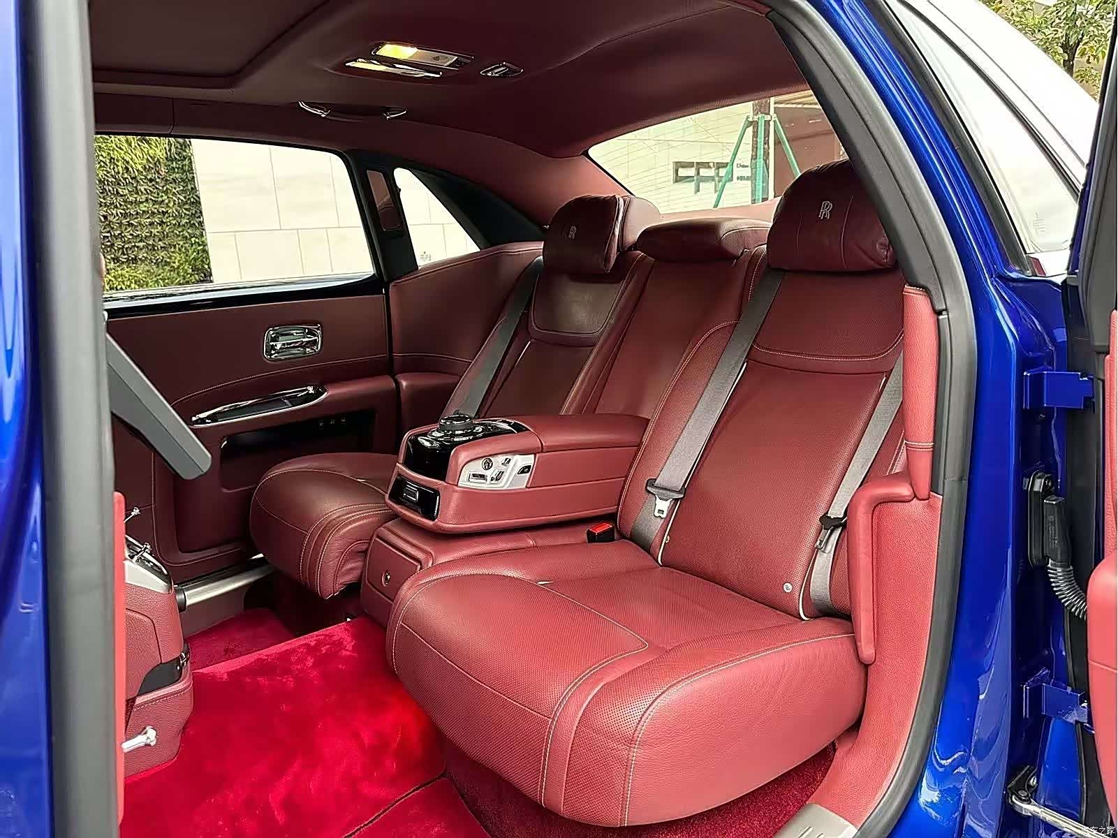 Rolls-Royce Ghost, 2019 8