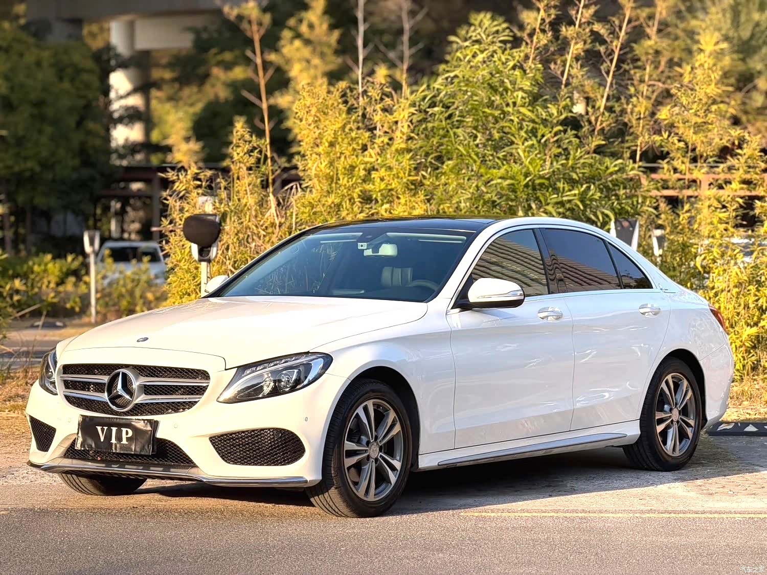 Mercedes-Benz C-Class, 2015 1