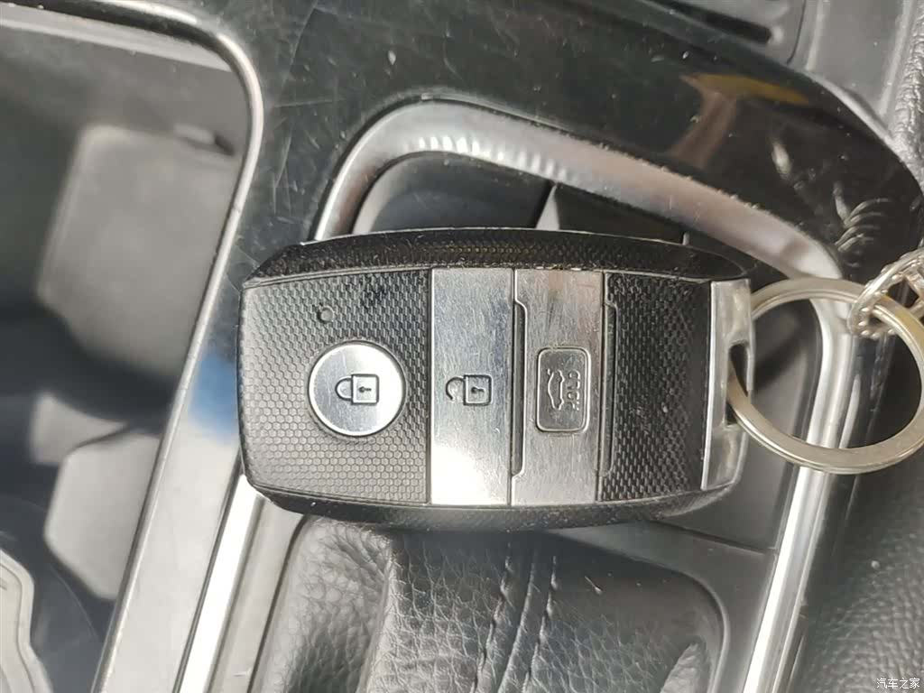 Kia K4, 2015 9