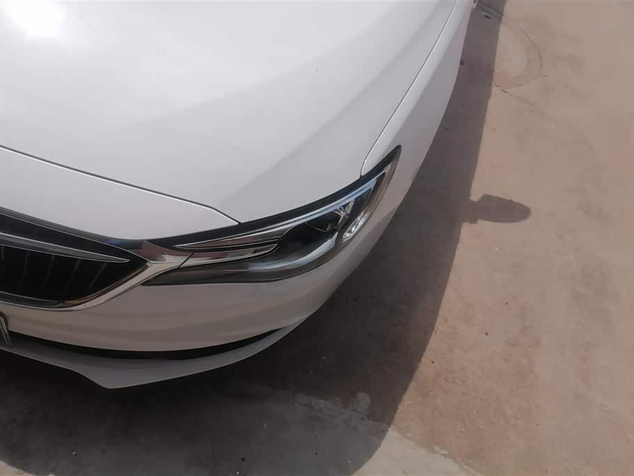 Buick Yinglang