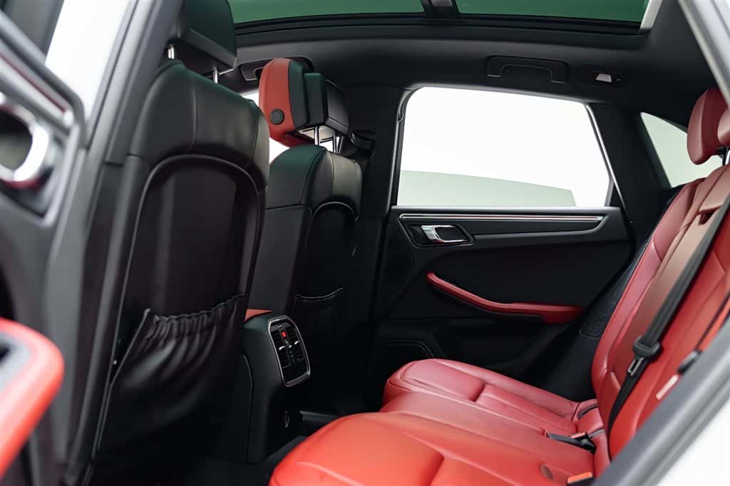 Porsche Macan, 2018 9