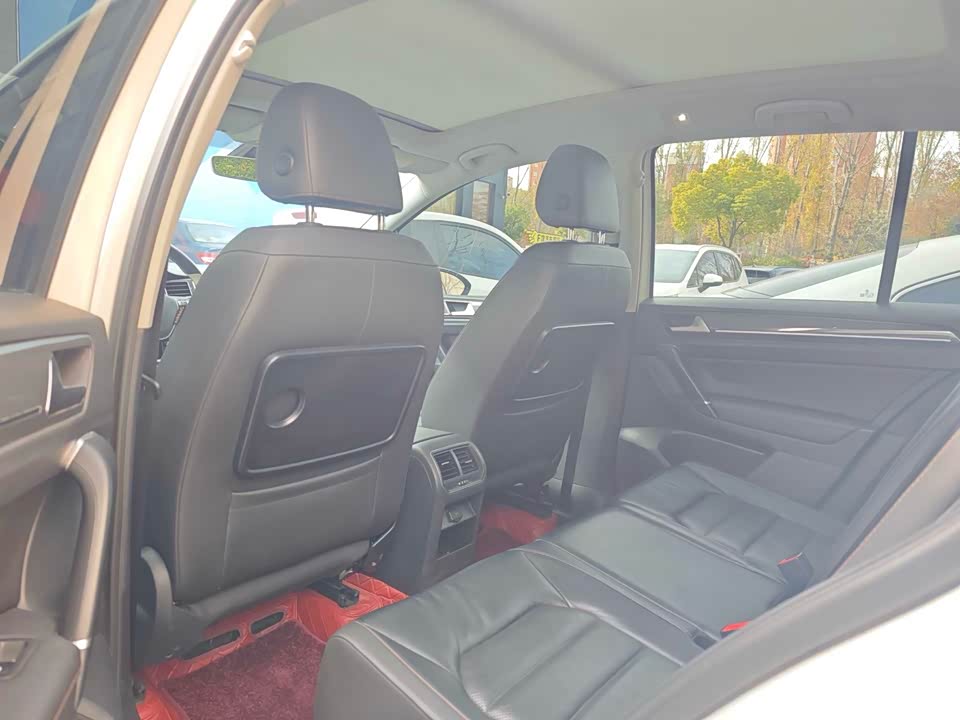 Volkswagen Golf*Jiayu