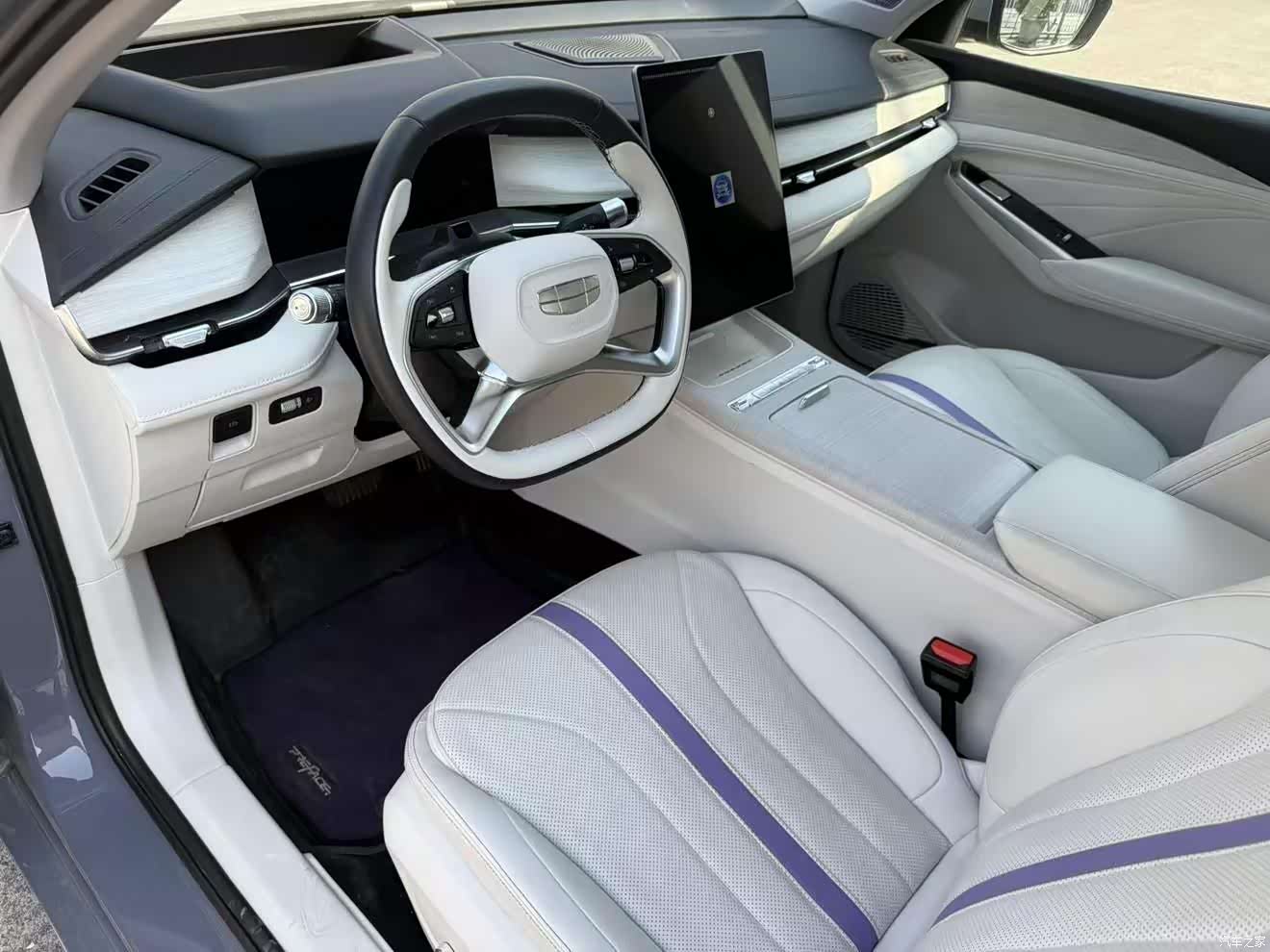 Geely Preface, 2024 4