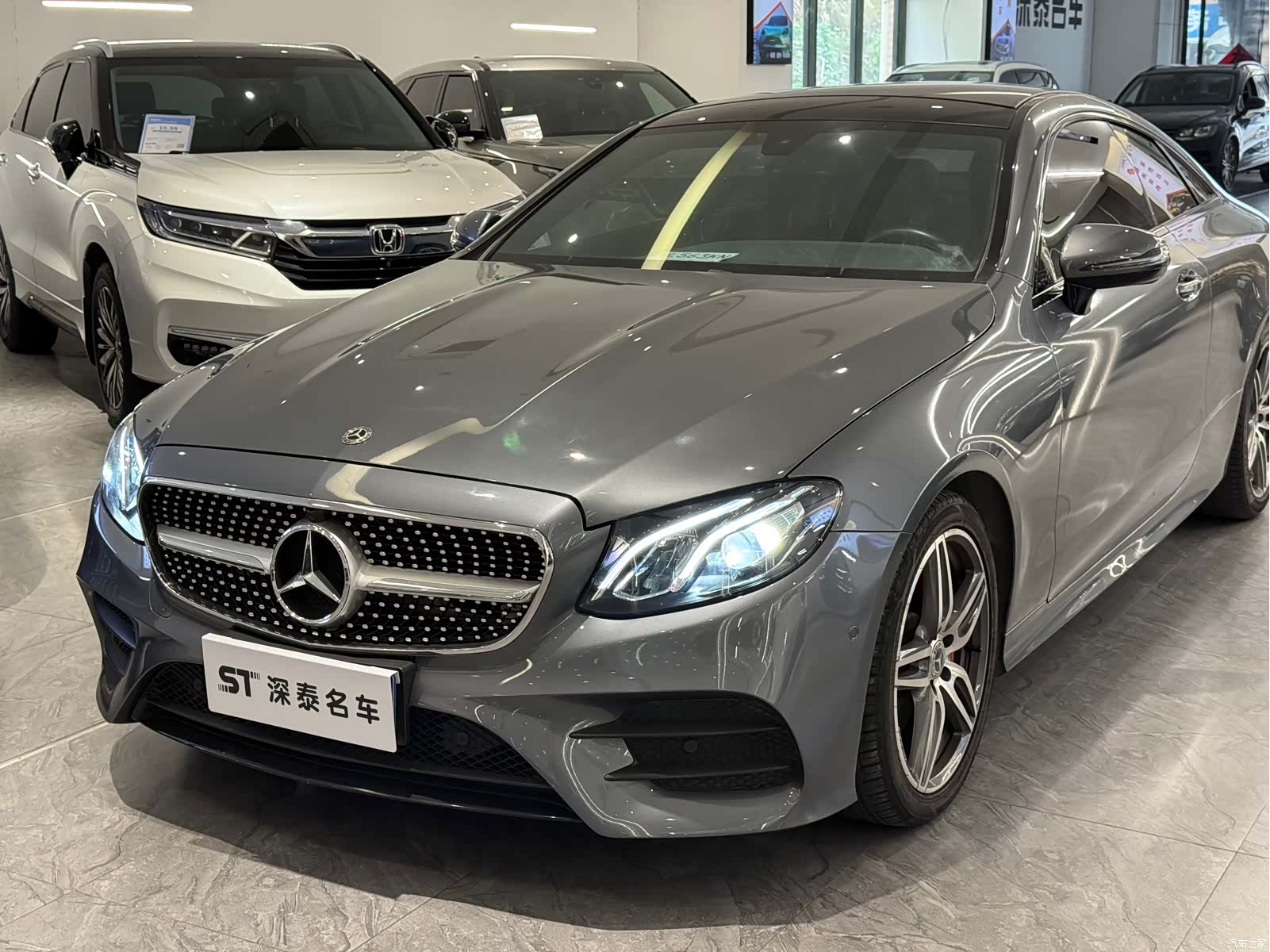 Mercedes-Benz E-Class, 2019 4