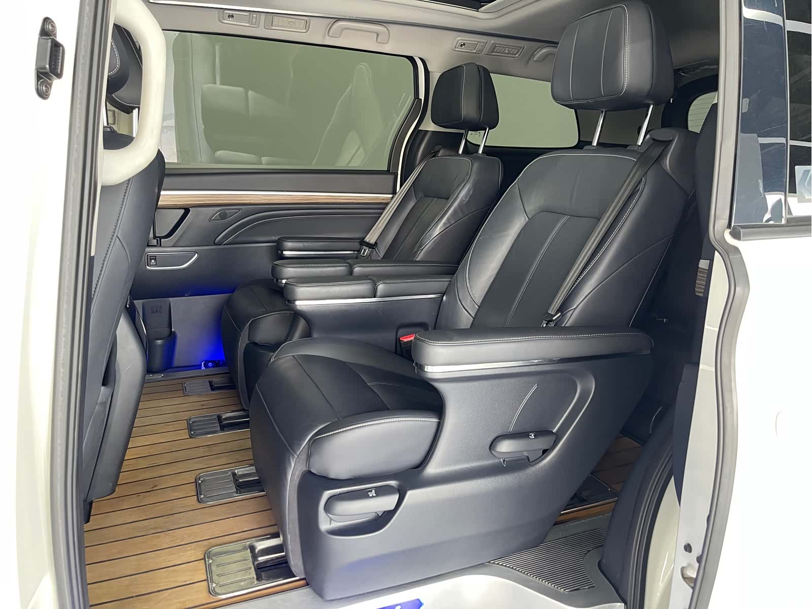 Trumpchi M8, 2022 10