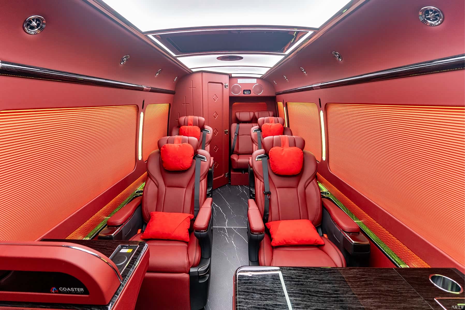 Toyota Coaster, 2025 28
