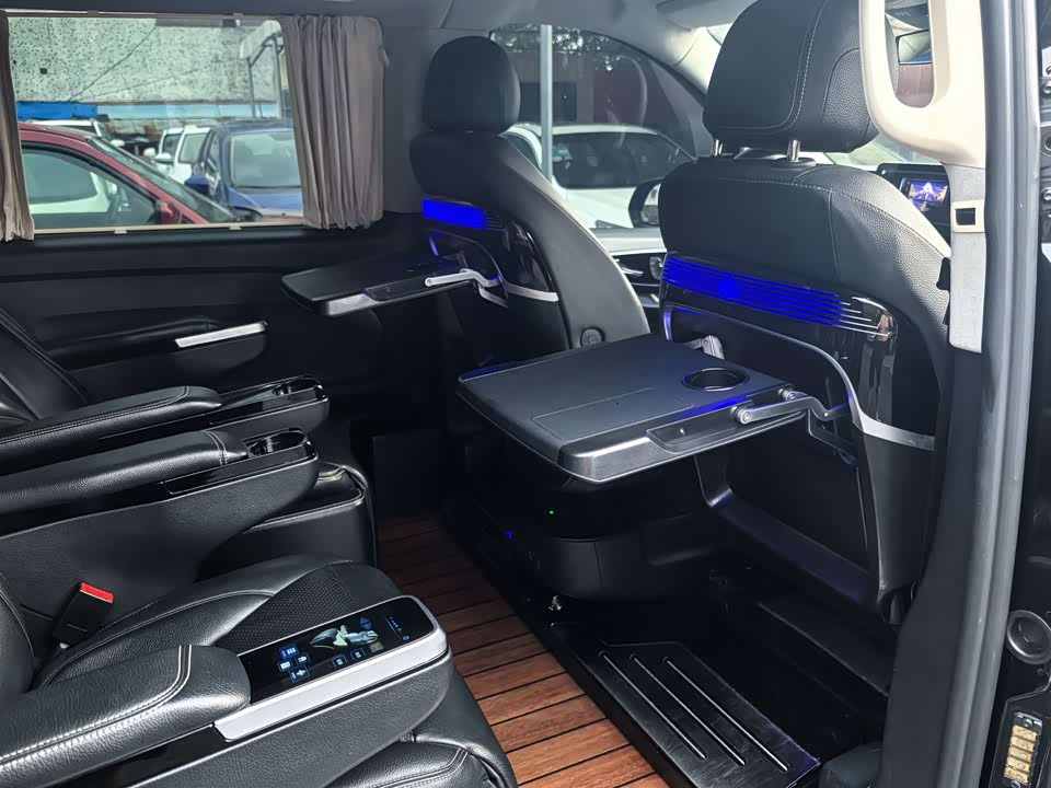 Mercedes-Benz Vito Mercedes-Benz Vito