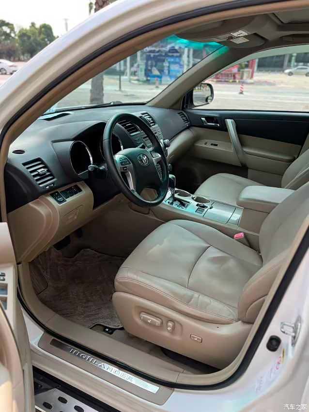 Toyota Highlander, 2013 4
