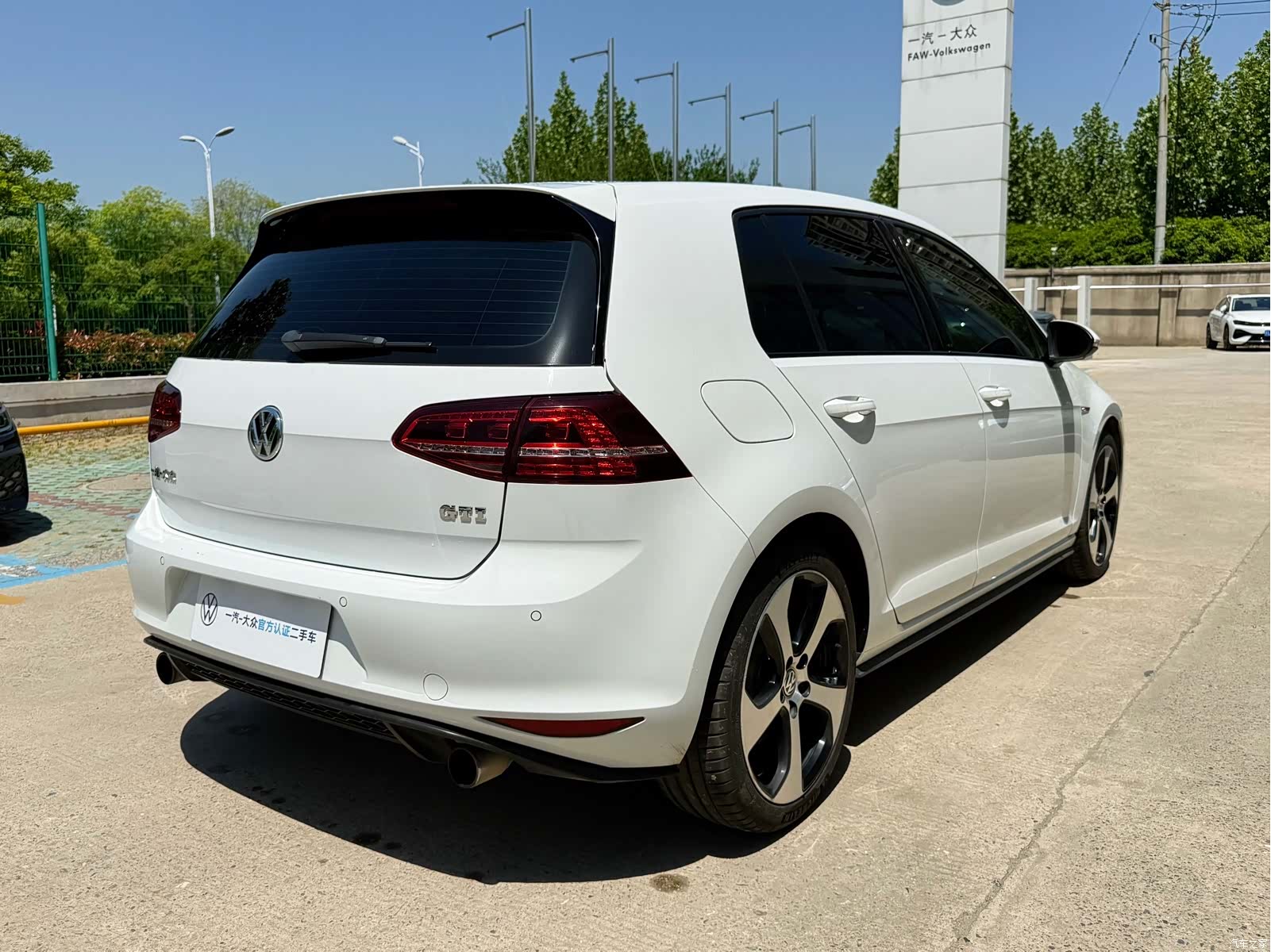 Volkswagen Golf, 2016 12