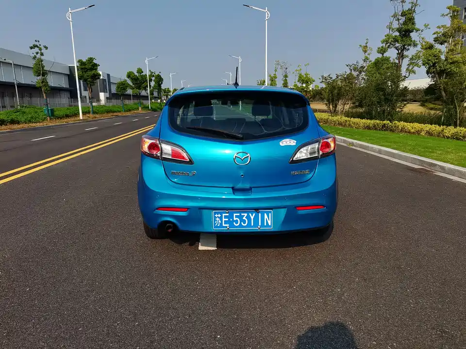 Mazda 3 star Cheng