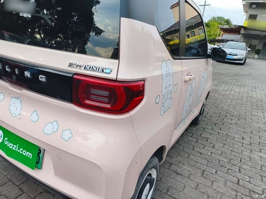 Wuling MINIEV, 2021 8