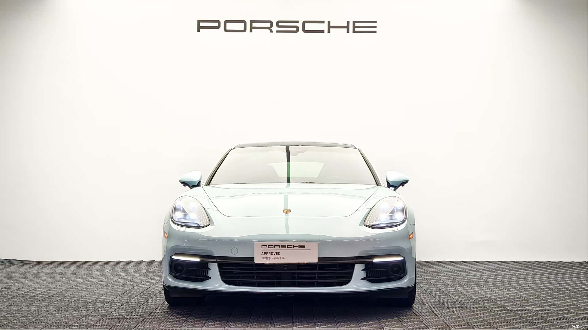 Porsche Panamera, 2018 3