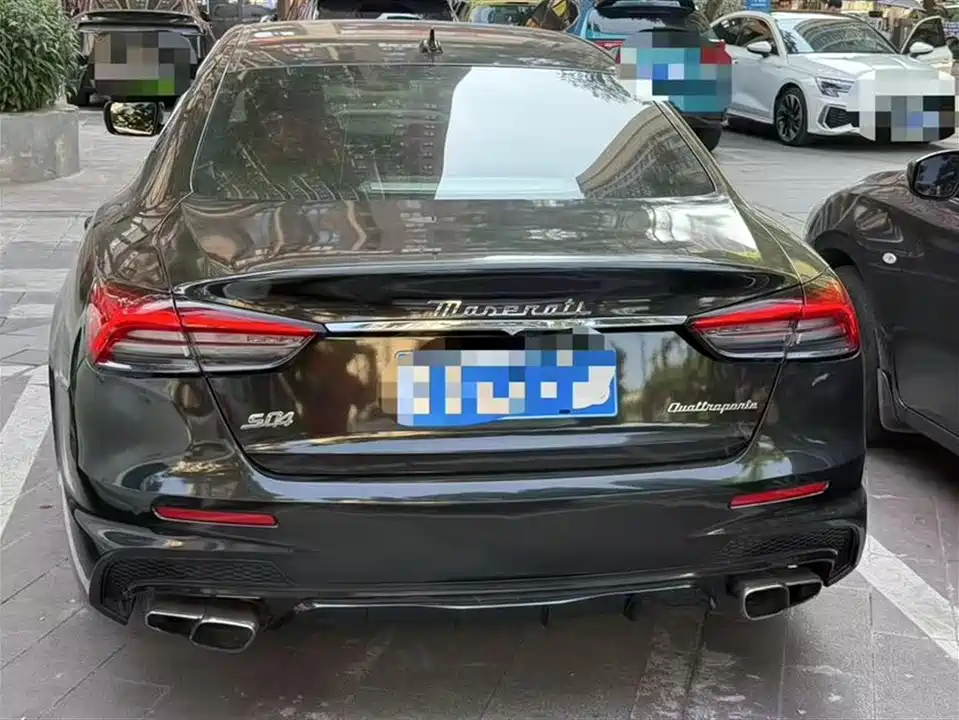 Maserati President