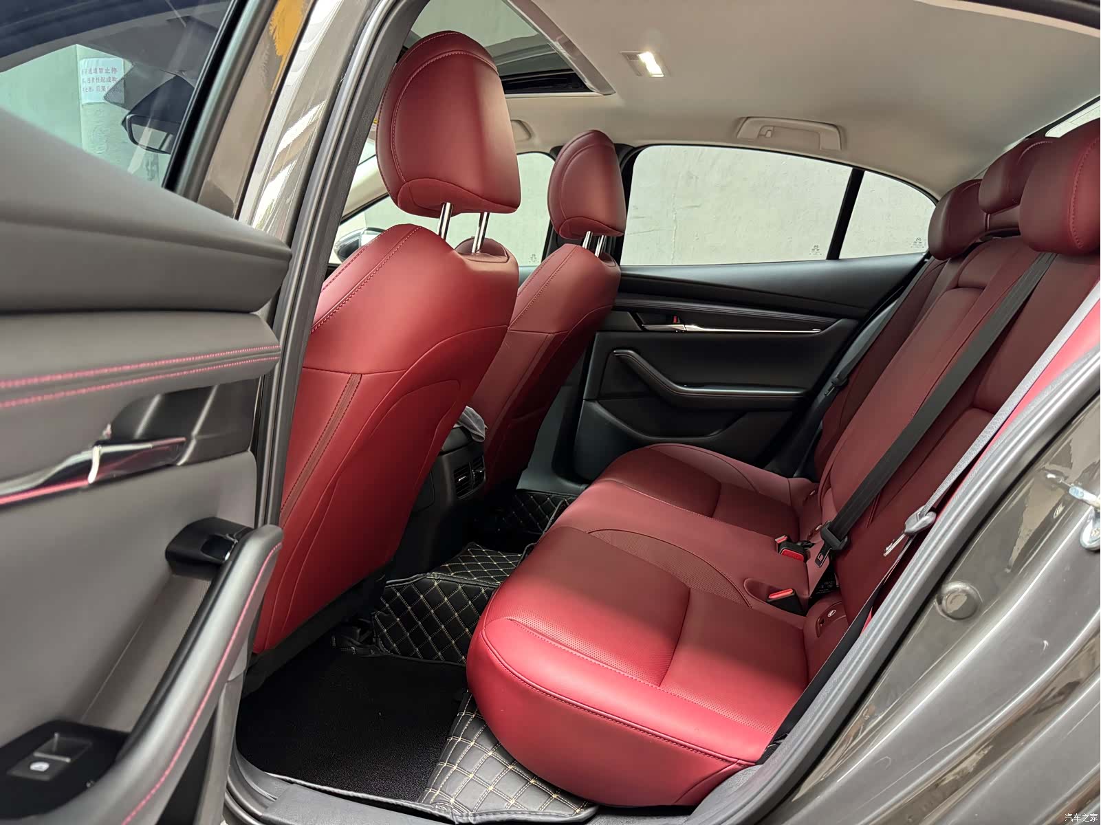 Mazda Mazda3, 2023 7