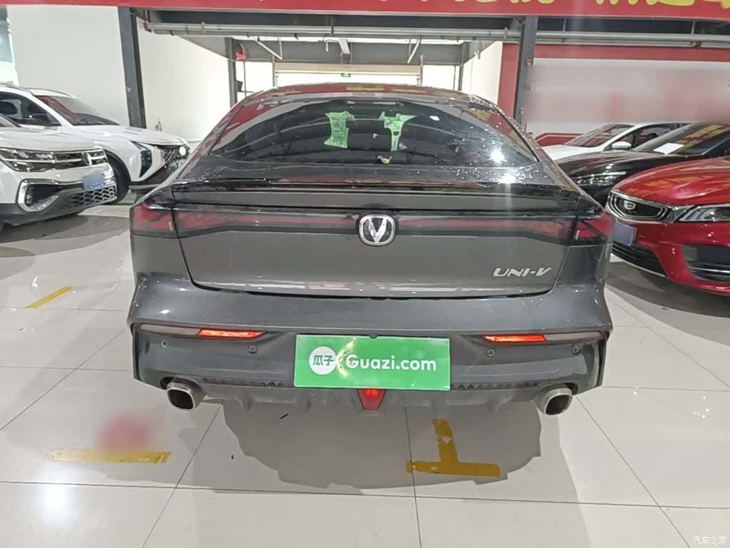 Changan UNI-V, 2022 6