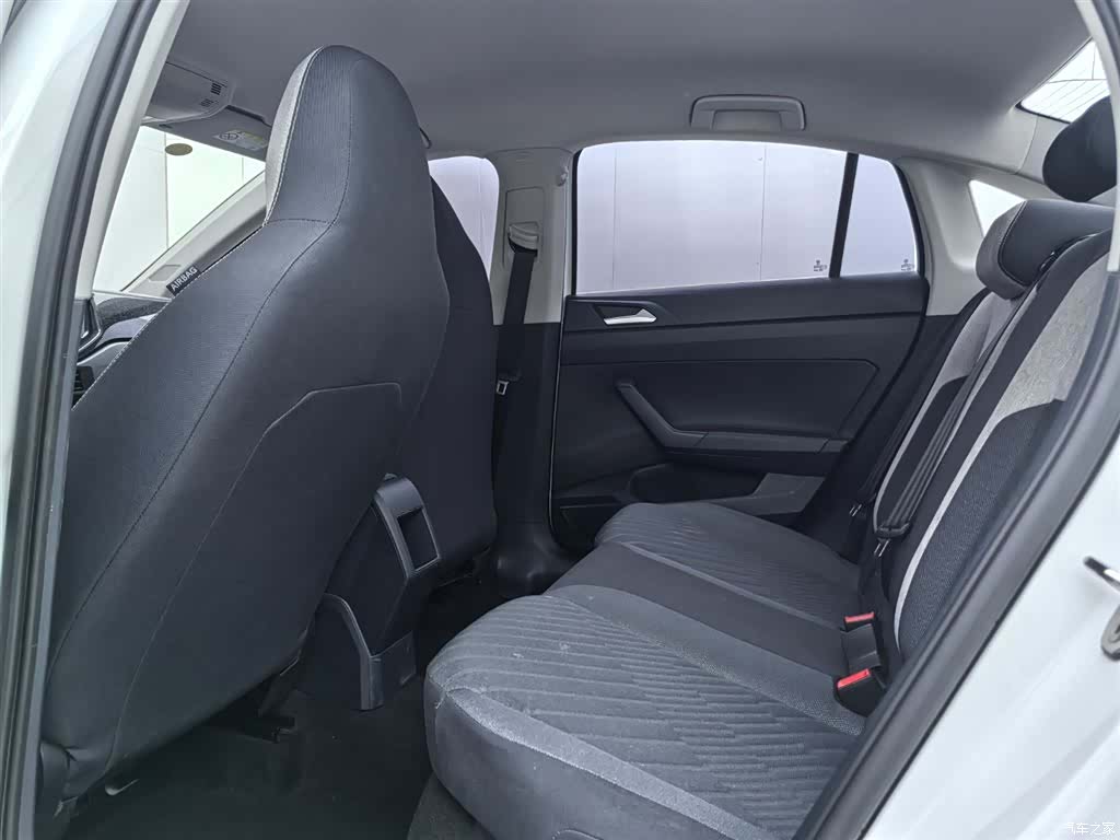 Volkswagen Lavida, 2025 10