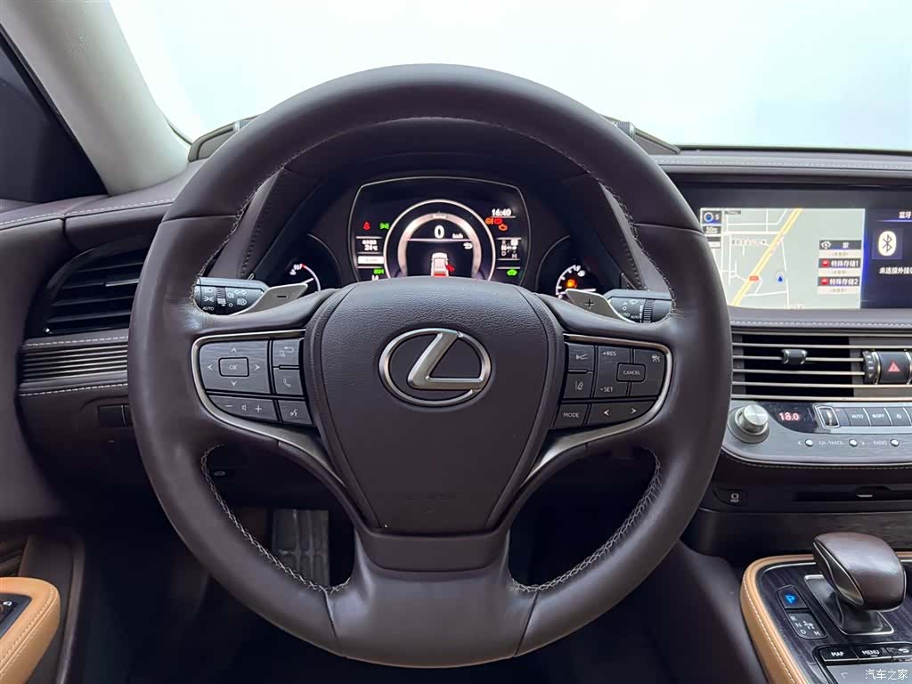 Lexus LS, 2020 20