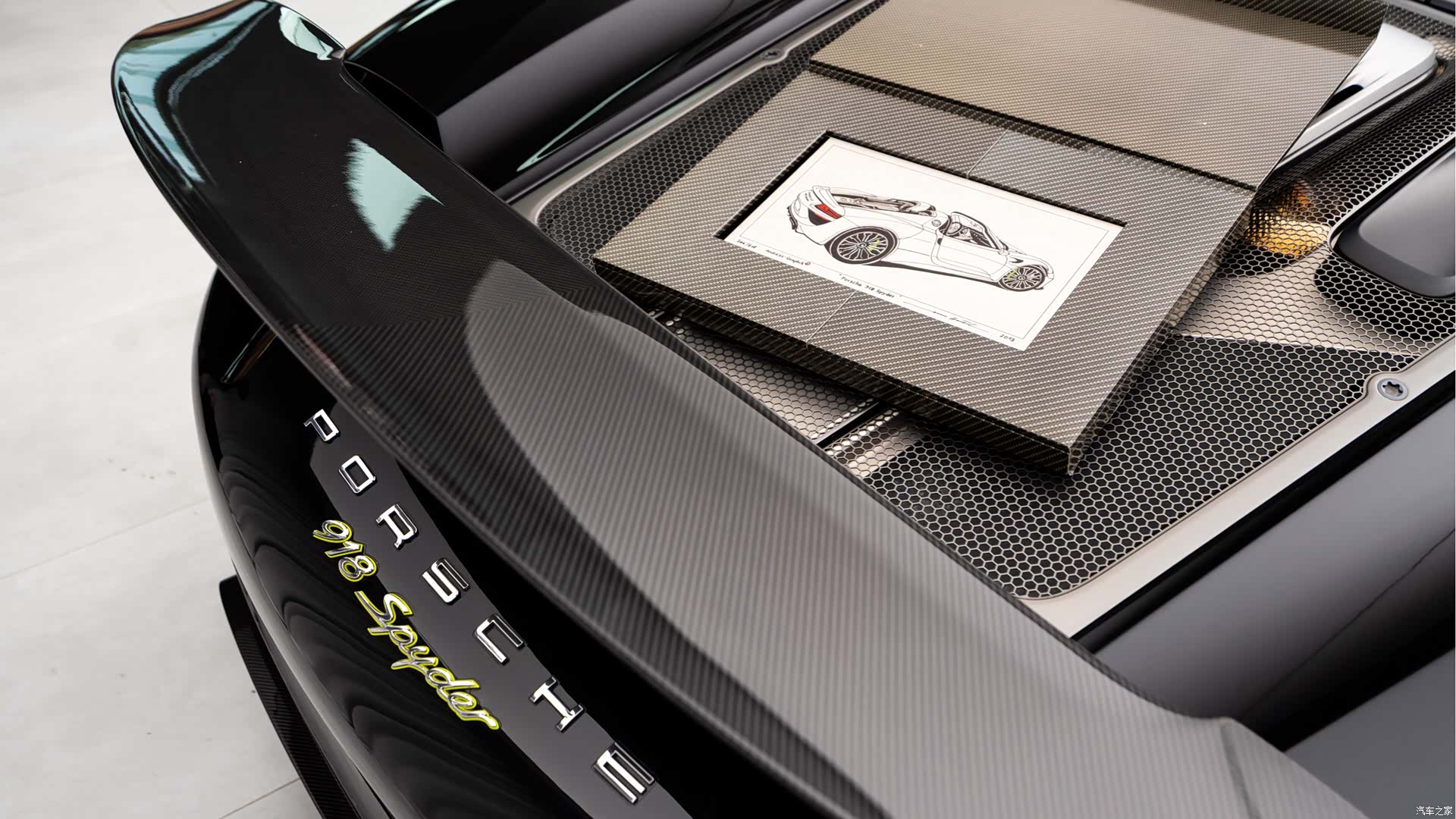 Porsche 918, 2016 27