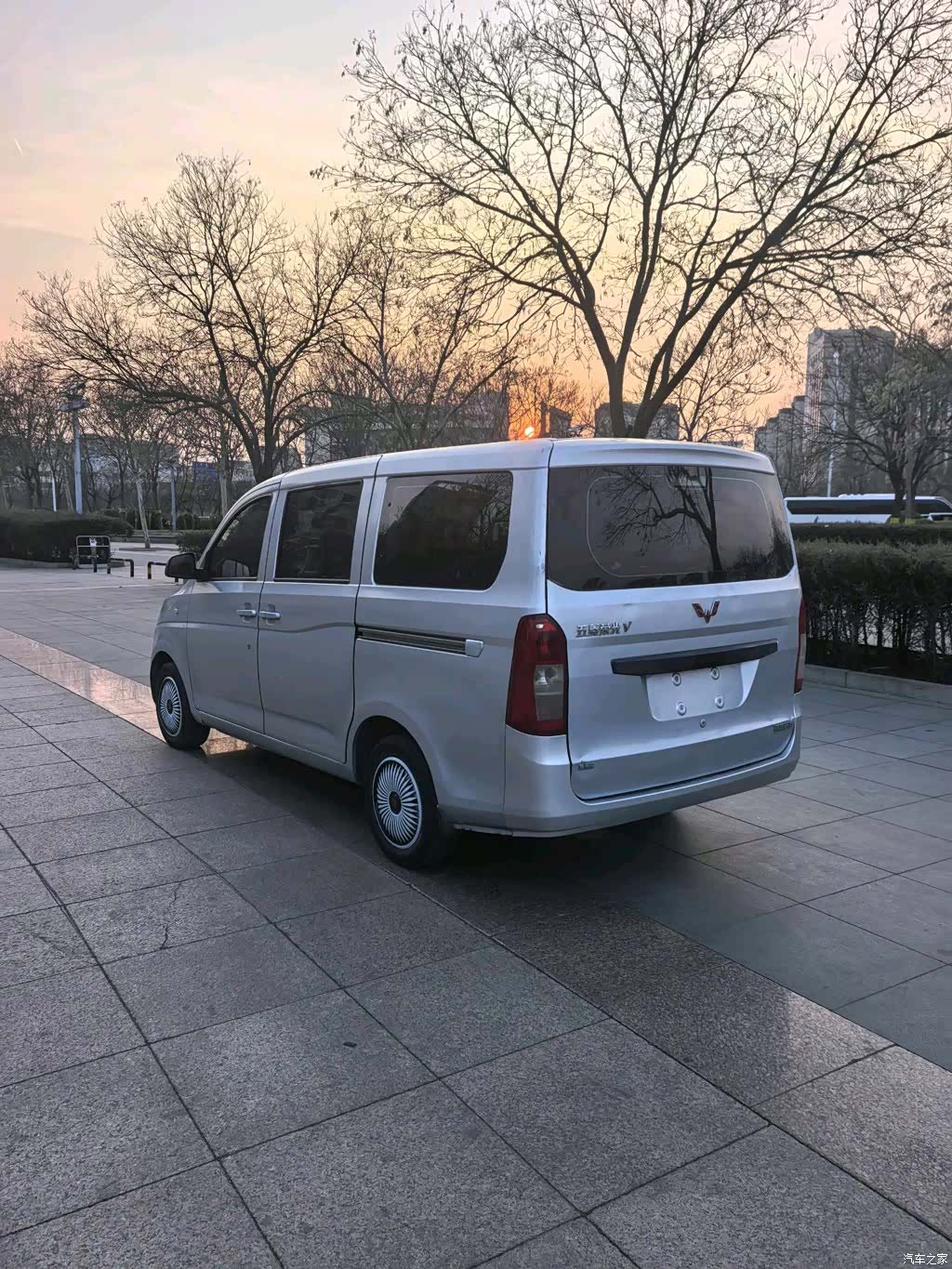Wuling V, 2017 6