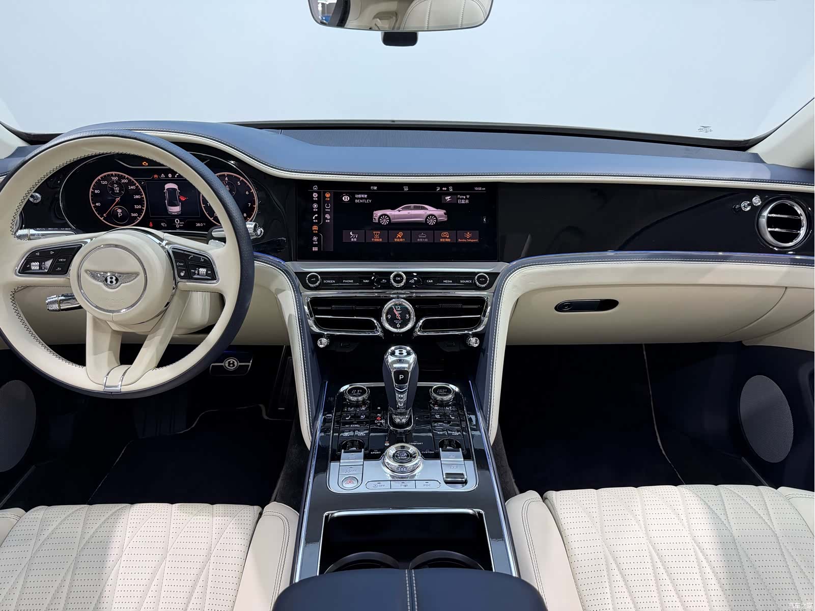 Bentley Flying Spur, 2023 6