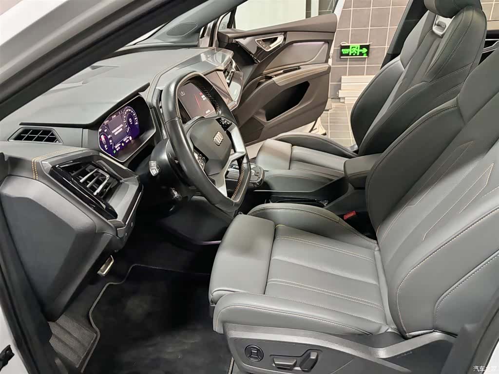 Audi Q4 e-tron, 2024 12