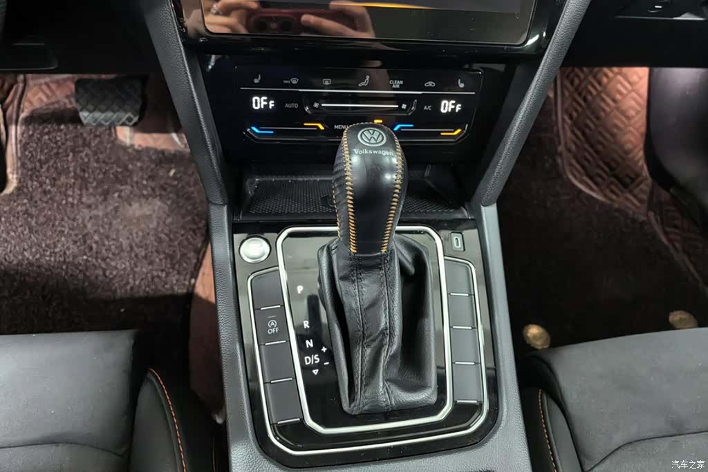 Volkswagen Magotan, 2021 16