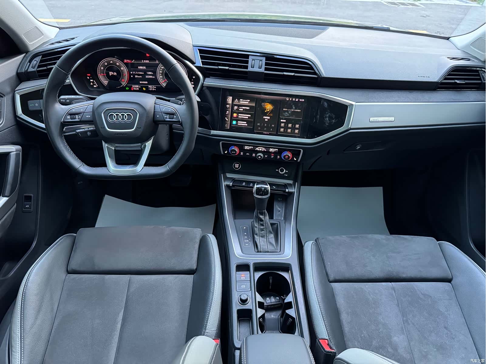 Audi Q3, 2022 23