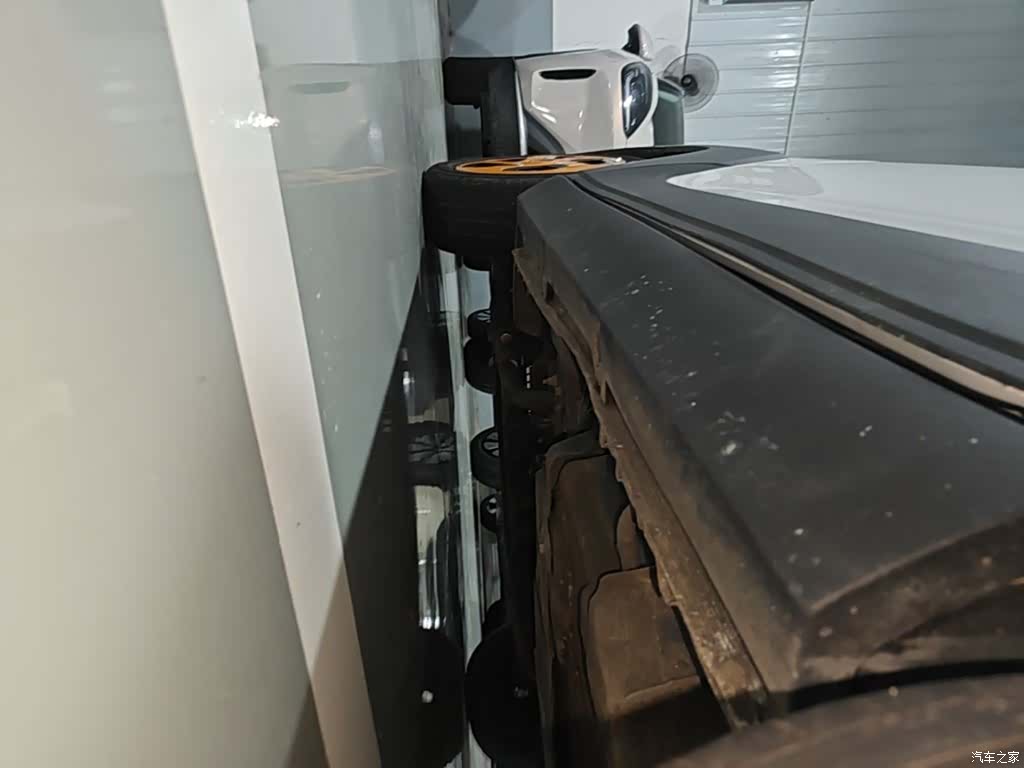 Wuling E100, 2019 22