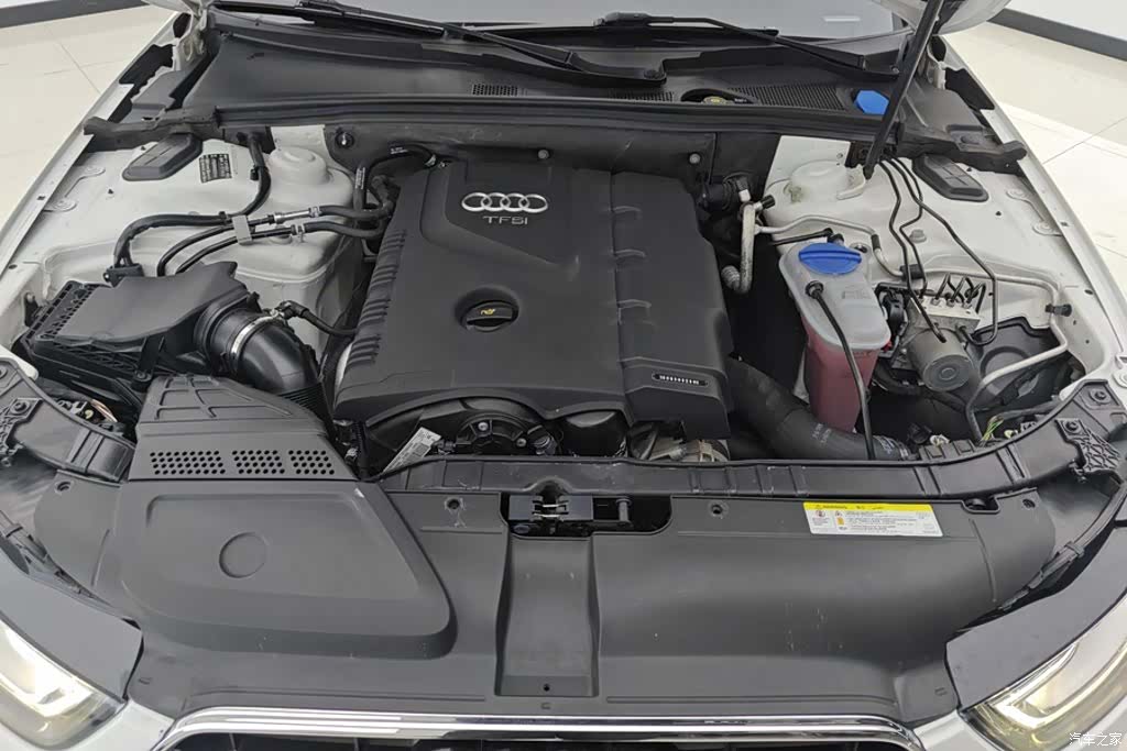 Audi A4L, 2016 10
