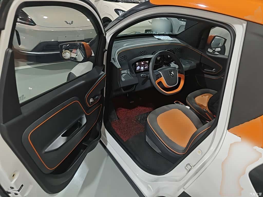 Wuling E100, 2019 16