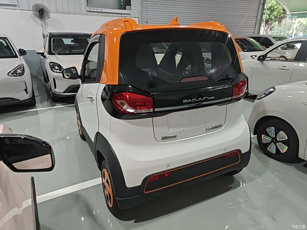 Wuling E100, 2019 все фото