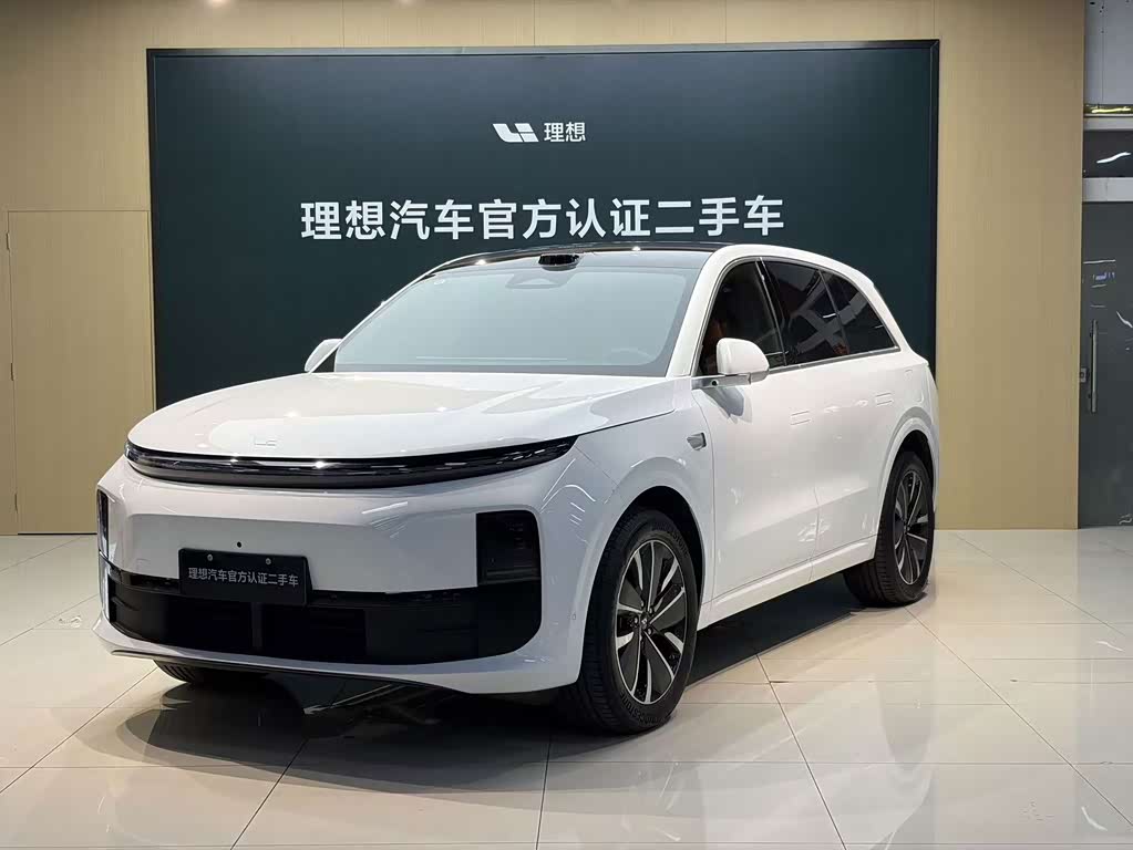 Li Auto L6