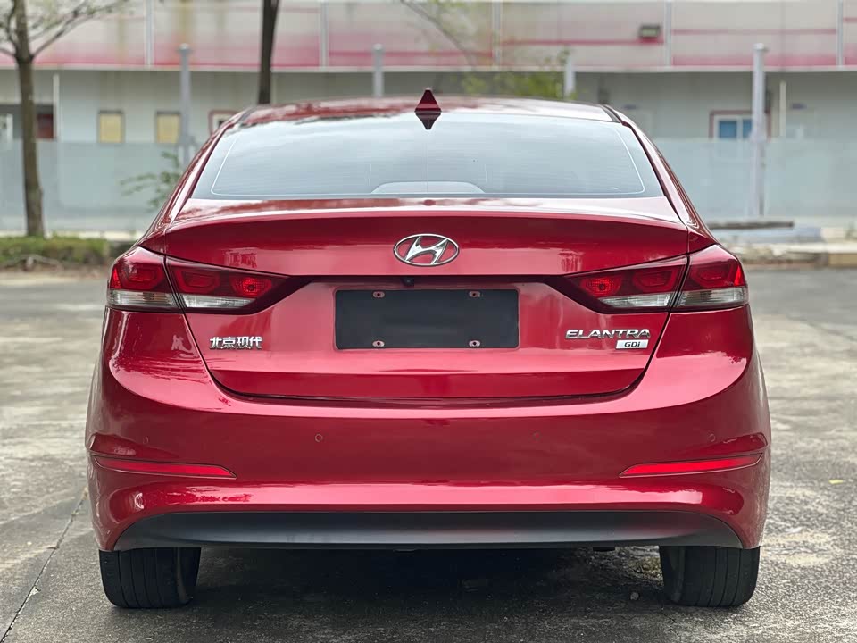 Hyundai Lead