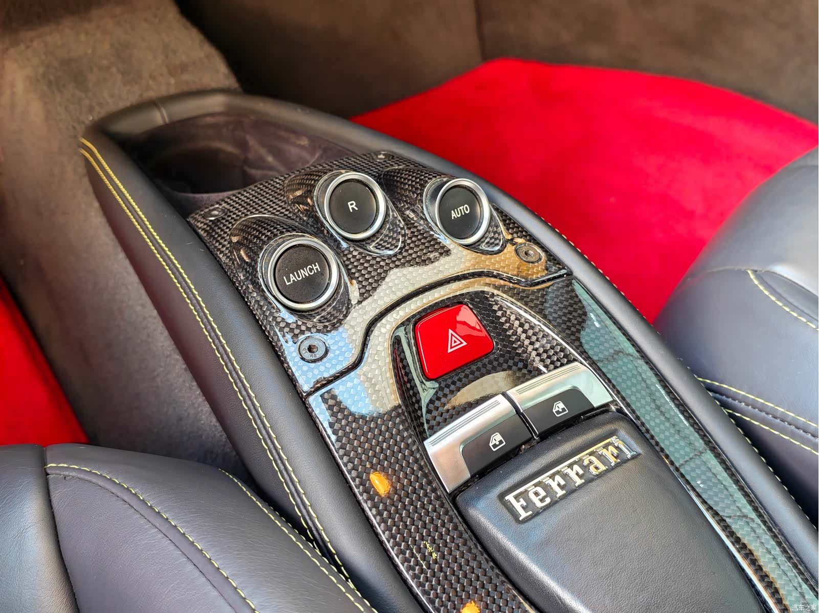 Ferrari 458, 2010 6
