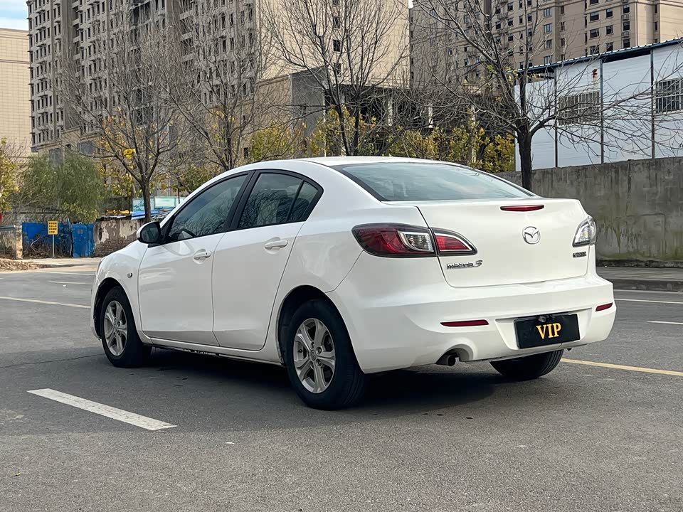 Mazda 3 star Cheng