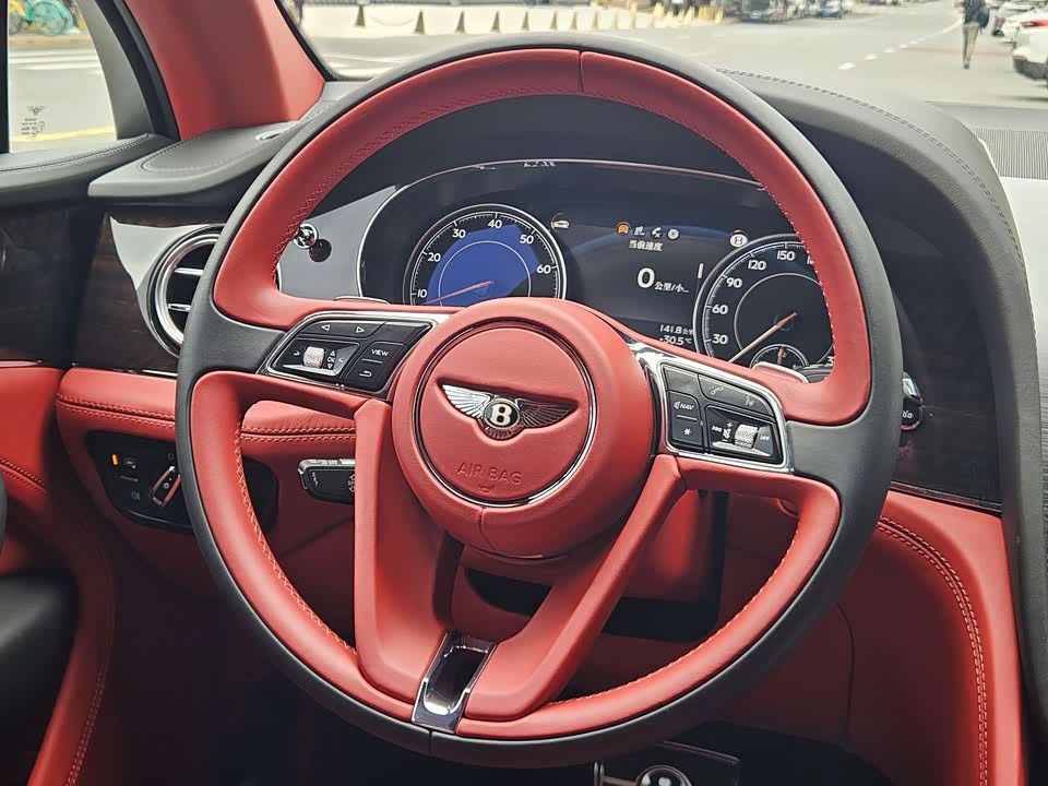 Bentley Tim Yue Bentley Tim Yue