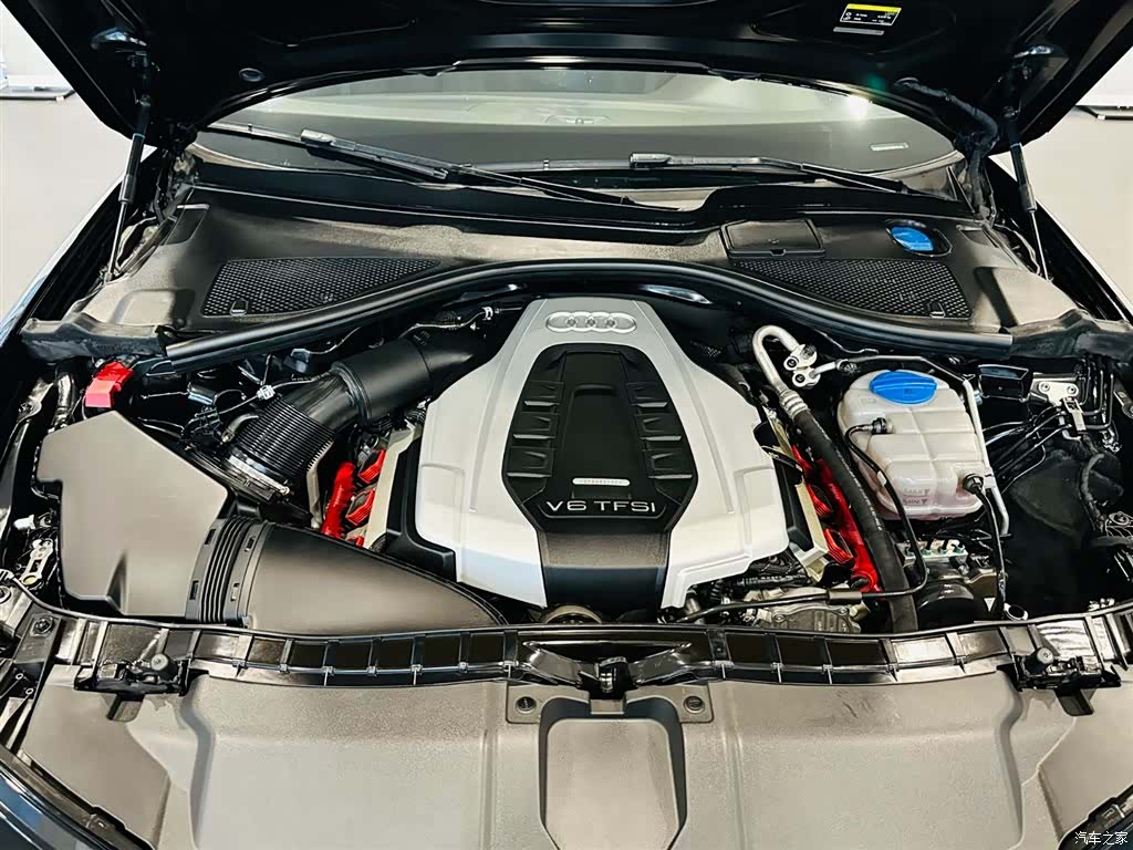Audi A6L, 2019 9