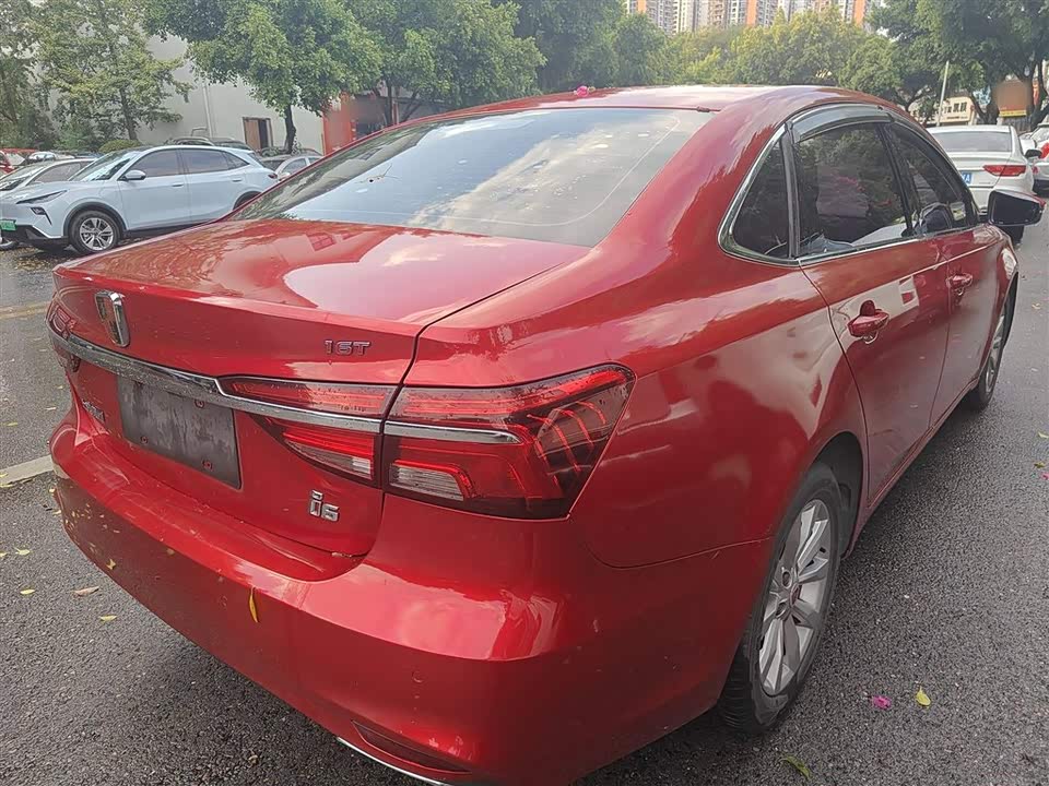 Roewe i6 Roewe i6