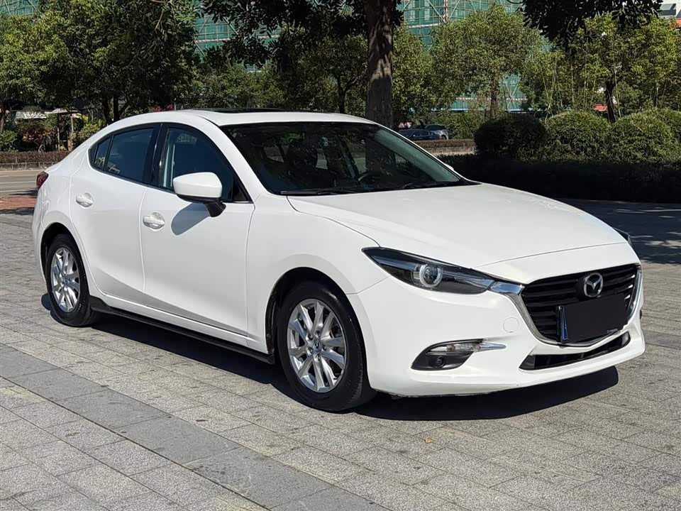 Mazda 3 Angkesaila