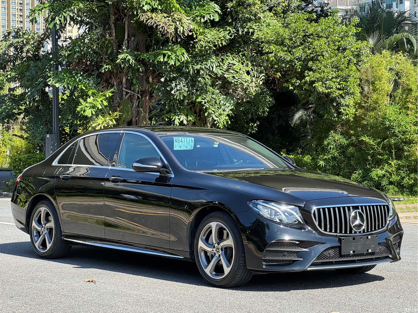 Mercedes-Benz E-Class, 2018 3