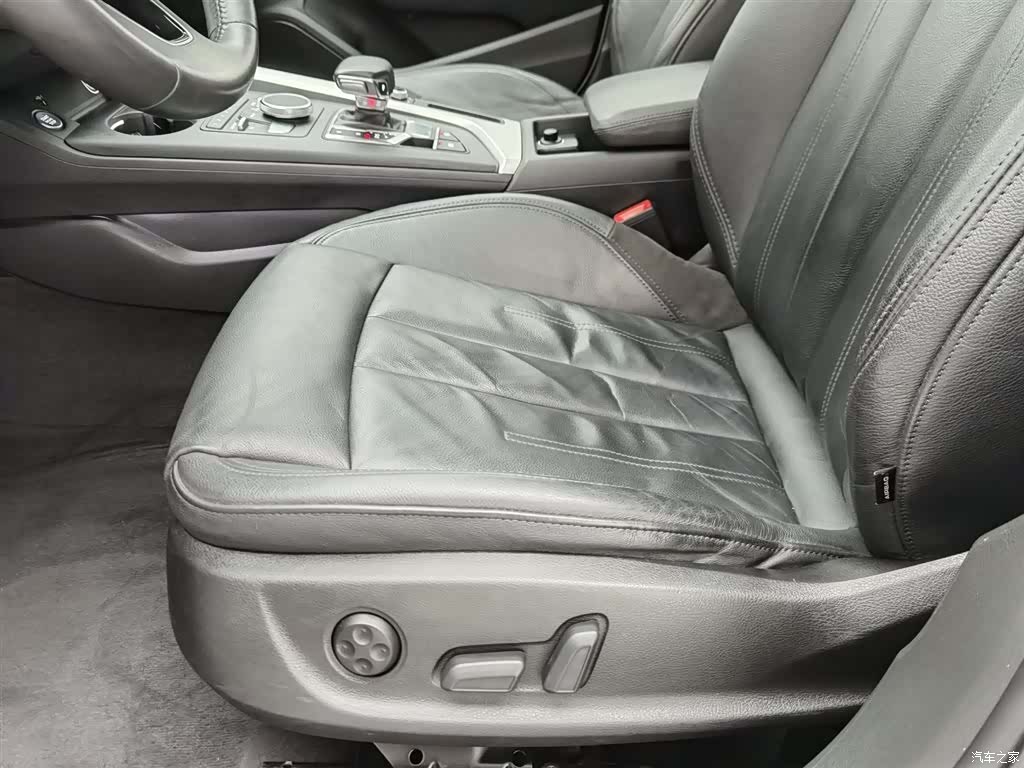 Audi A4L, 2019 20