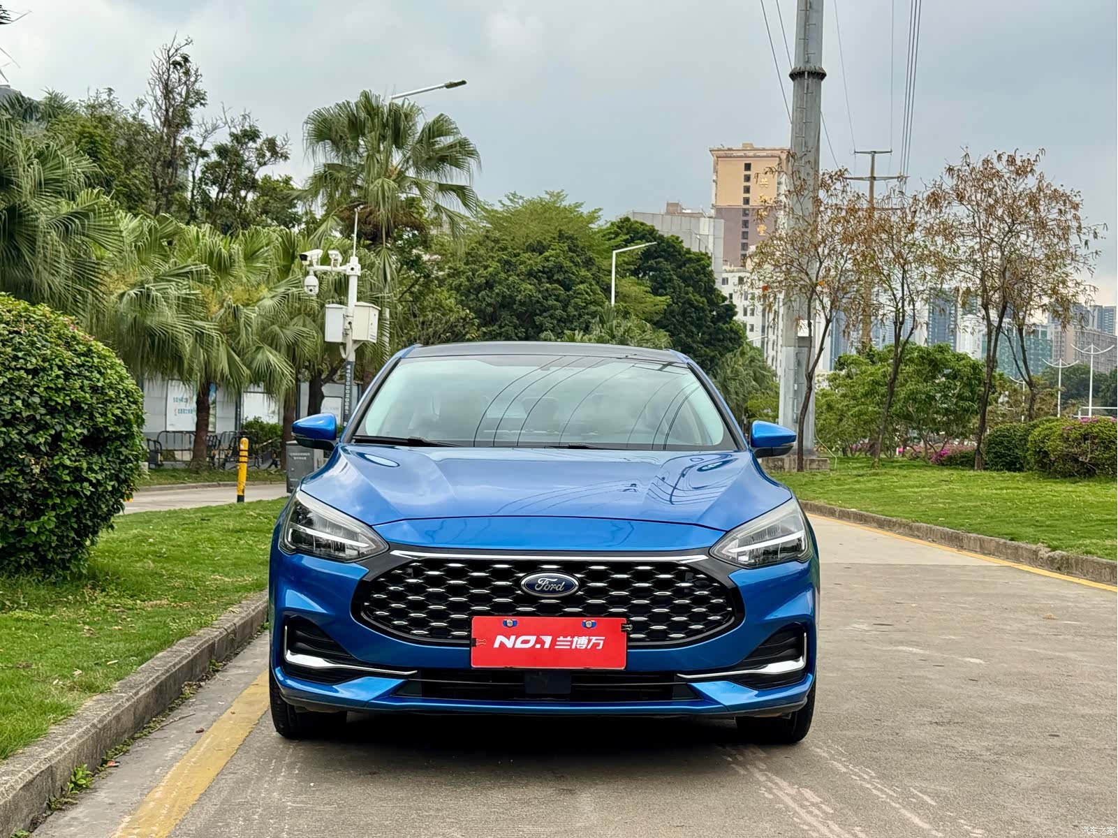 Ford Focus, 2021 3