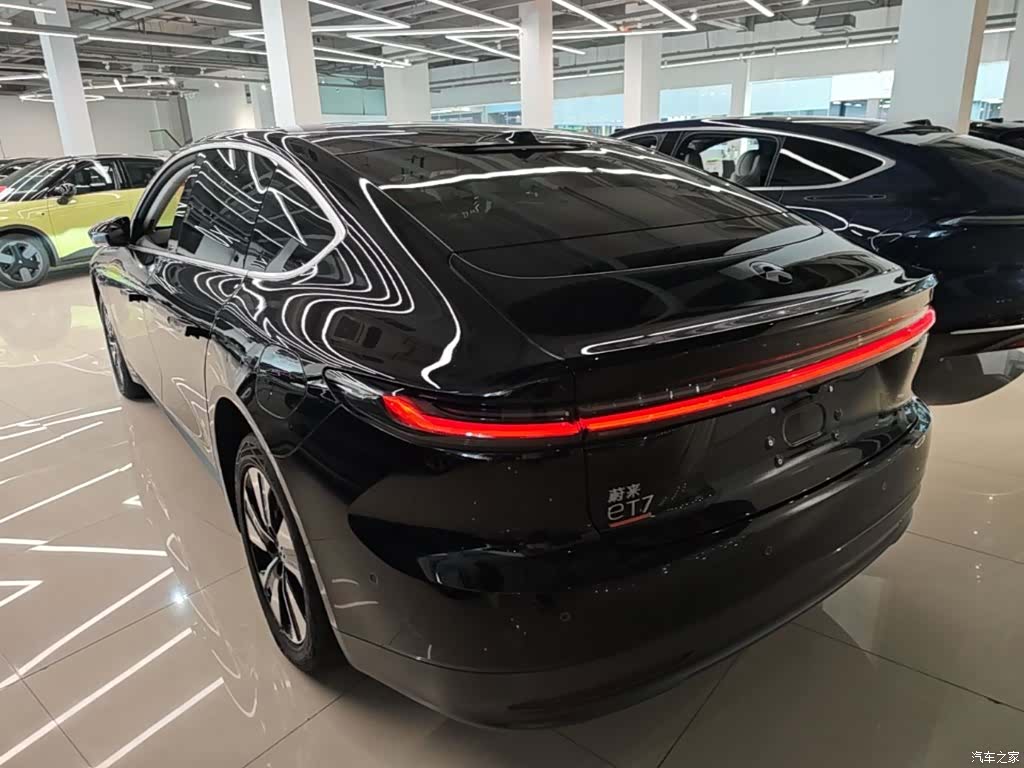 NIO ET7, 2022 все фото