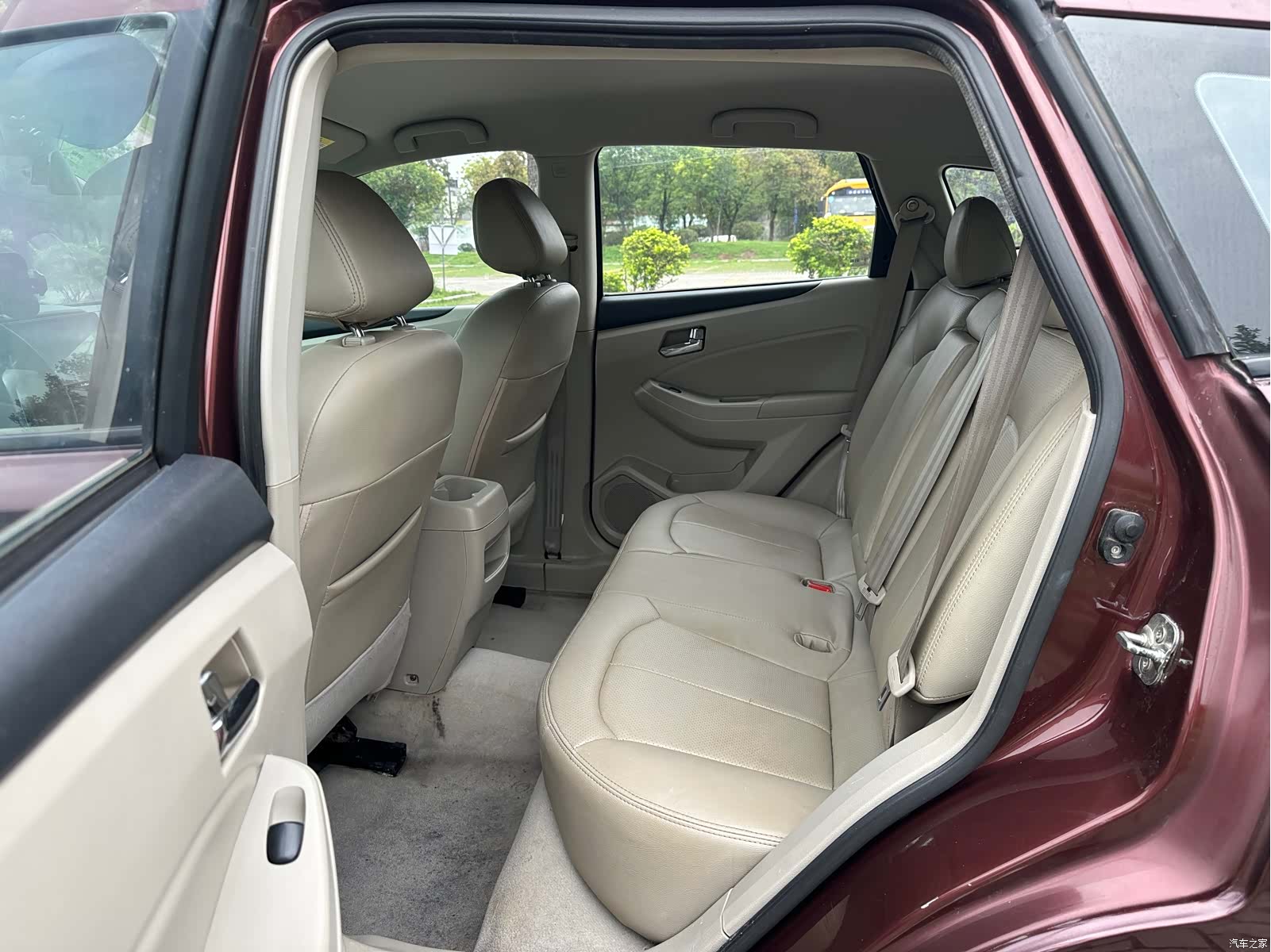 Nissan T70, 2015 11
