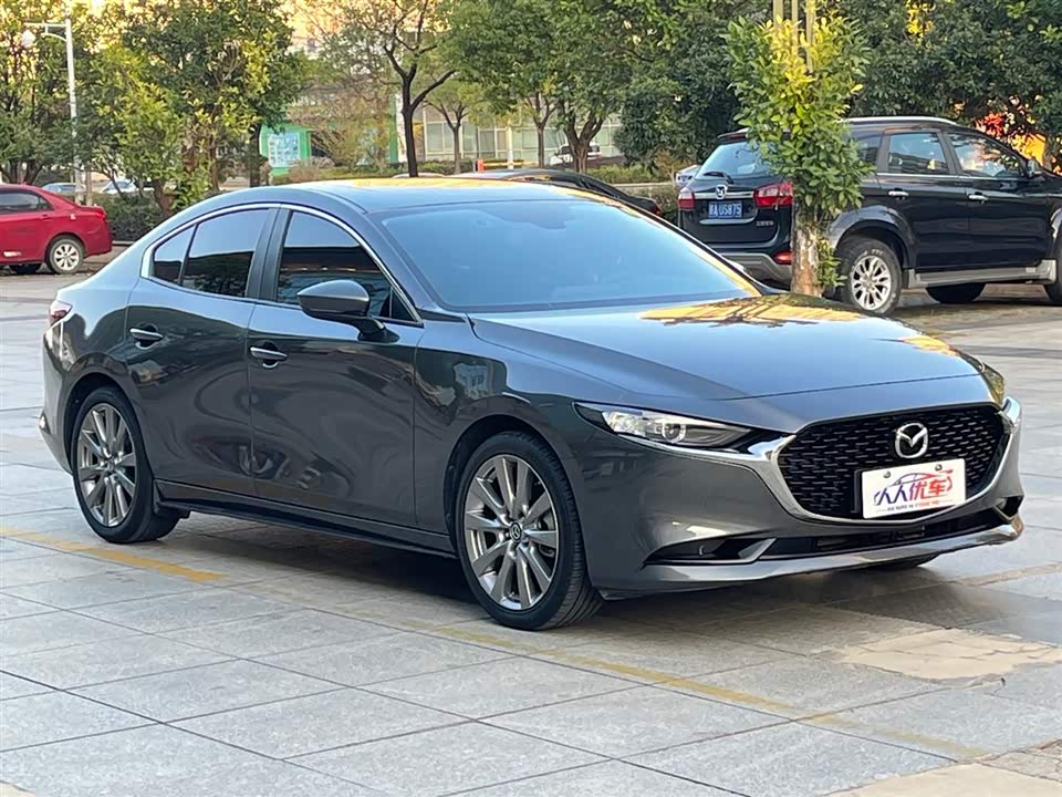 Mazda 3 Angkesaila