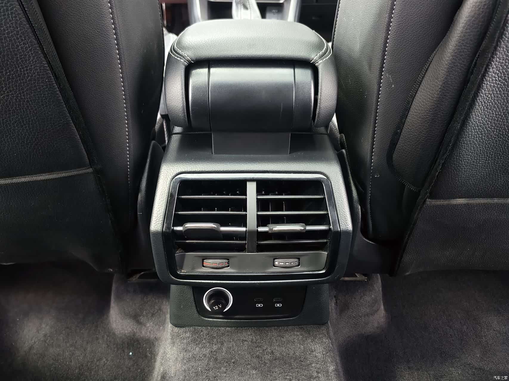 Audi Q3, 2023 19